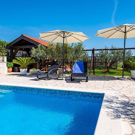 Apartment House Simoni With Pool, Zadar County Privlaka  Exterior foto