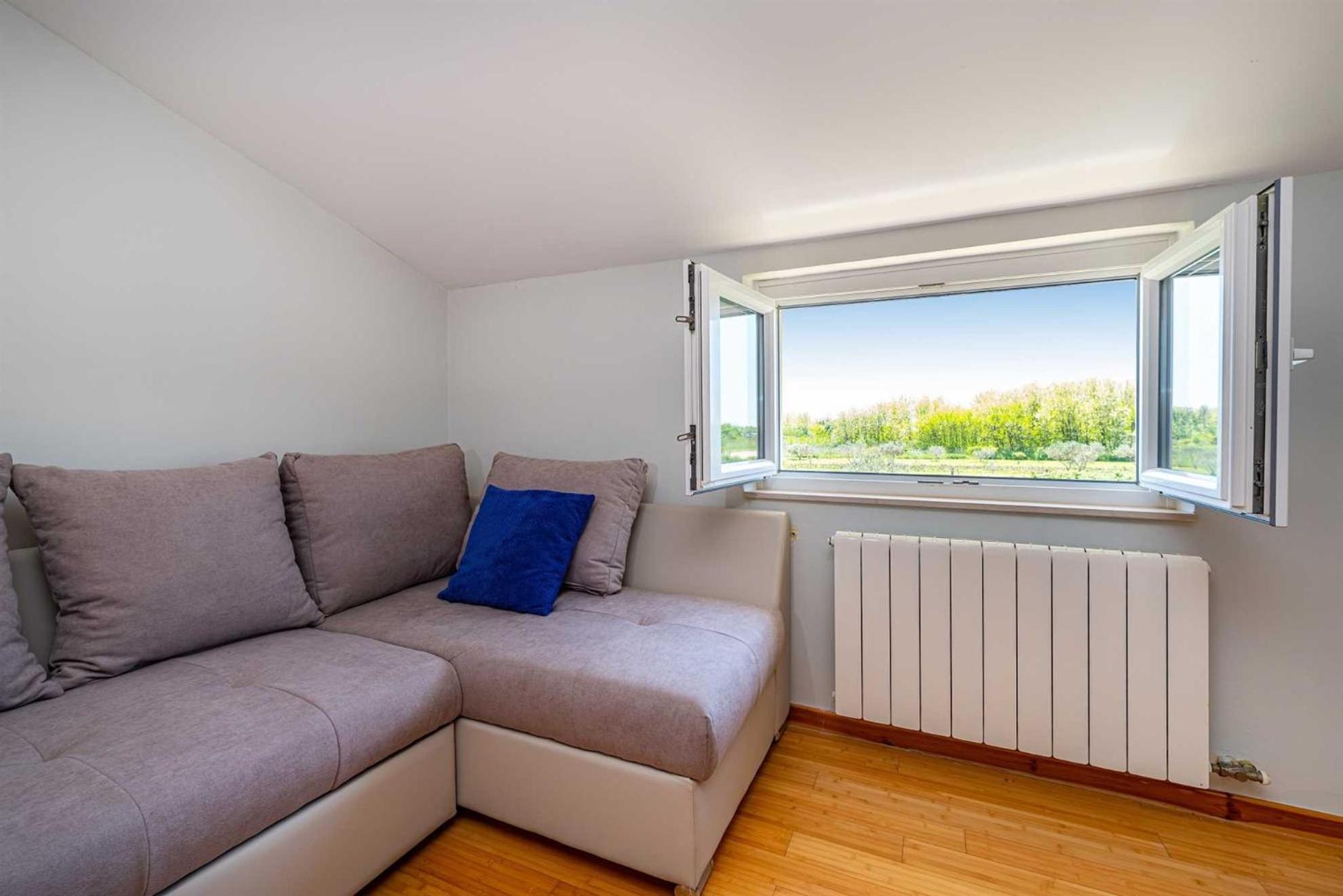Apartment House Simoni With Pool, Zadar County Privlaka  Exterior foto