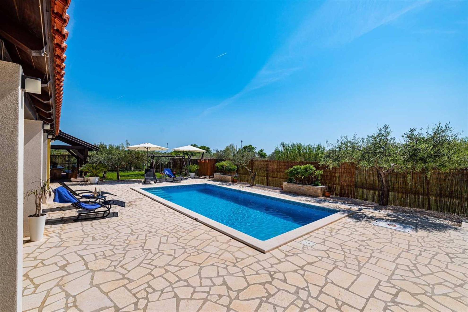Apartment House Simoni With Pool, Zadar County Privlaka  Exterior foto
