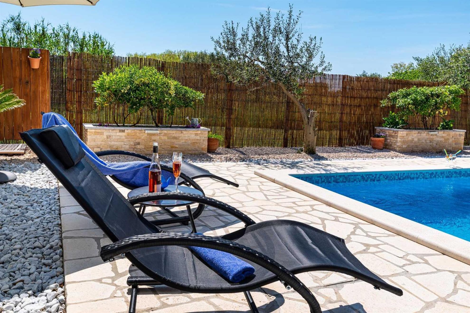 Apartment House Simoni With Pool, Zadar County Privlaka  Exterior foto